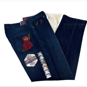 Gloria Vanderbilt Amanda Jeans Blue Slimming Effect Floral NWT Sz 14 Short